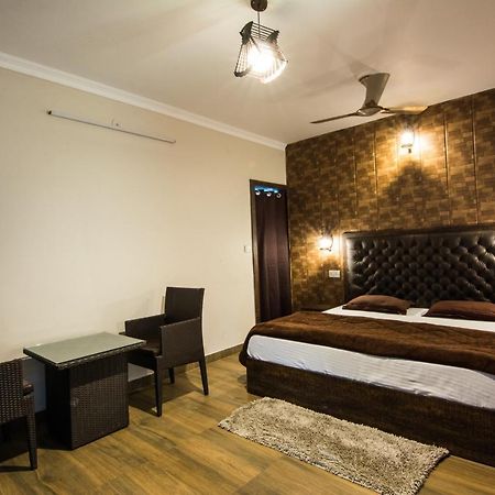 Sahastradhara Riverresort Dehradun Exterior photo